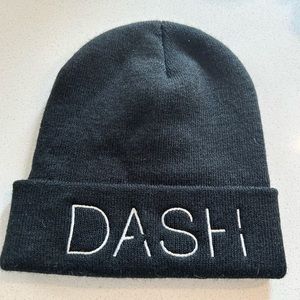 DASH boutique beanie/toque